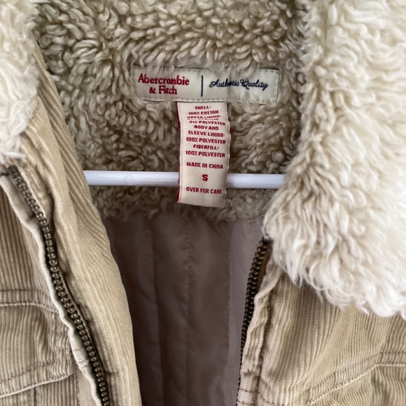 Women’s Junior size small jacket - Picture 2 of 4